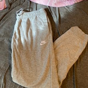 Women’s Nike Sweatpant Joggers